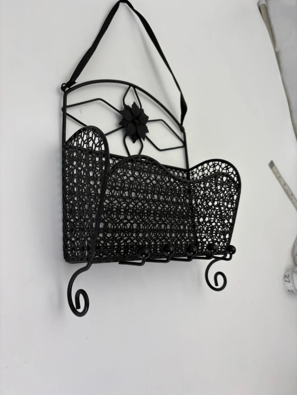 N/A stylish black